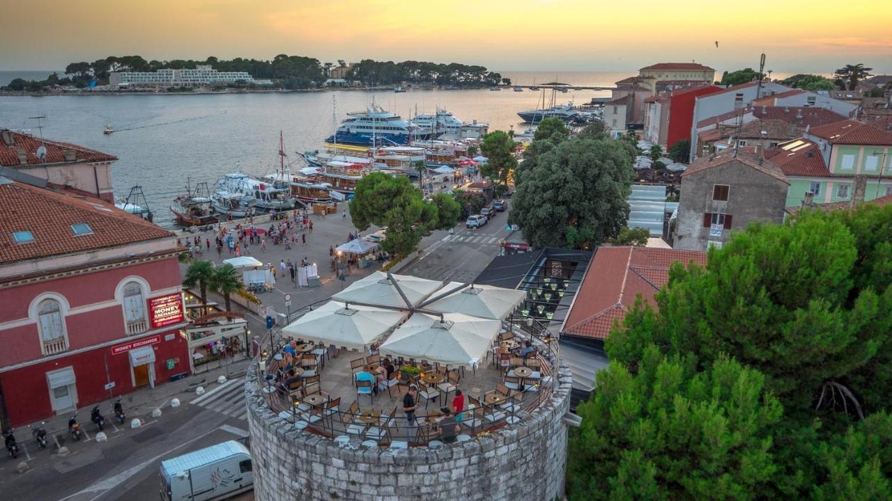 Rooms Vitoria On Joakim Square Poreč Exteriör bild